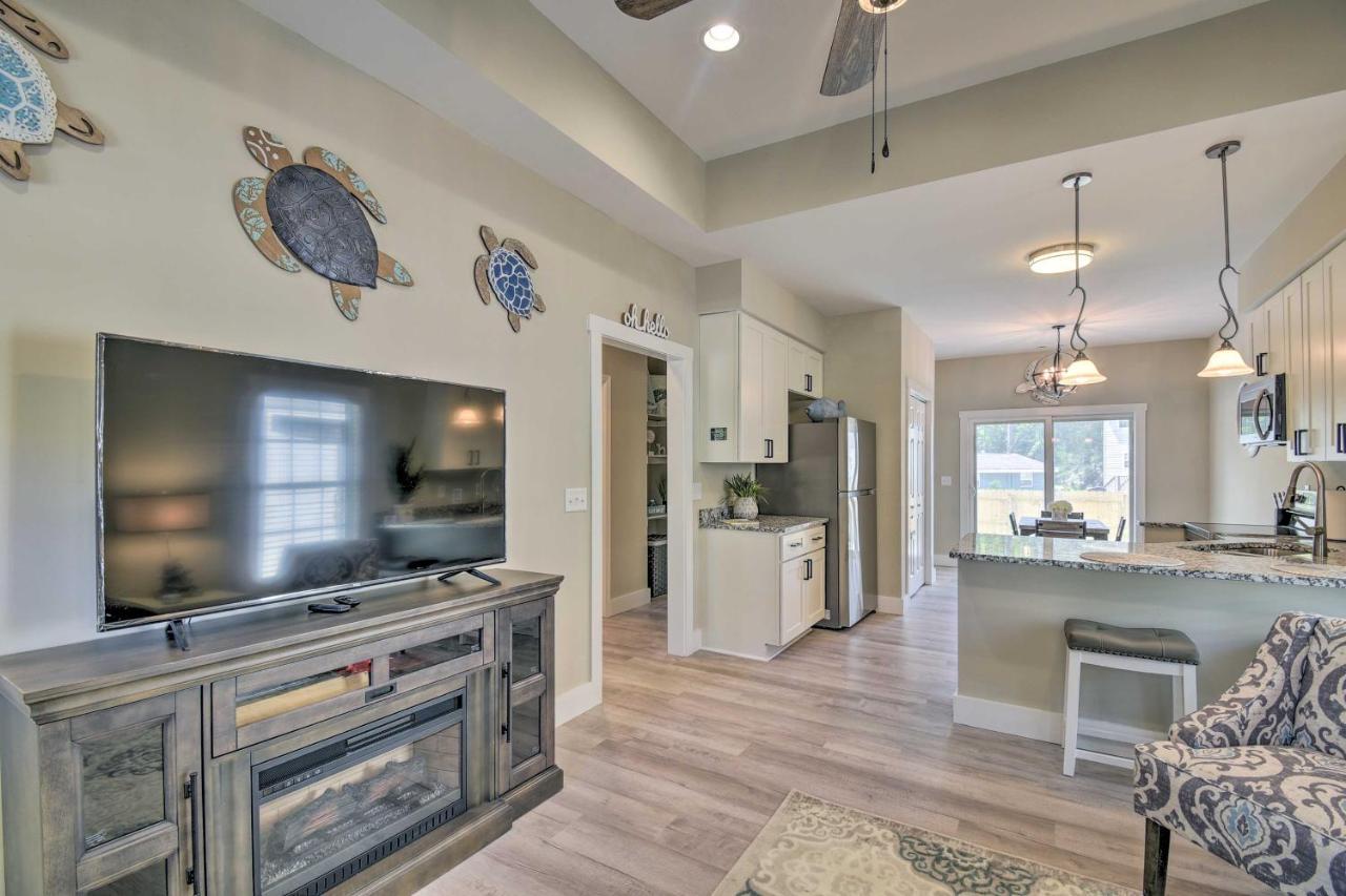 Ocean Isle Beach Home With Shared Lanai And Grill Luaran gambar