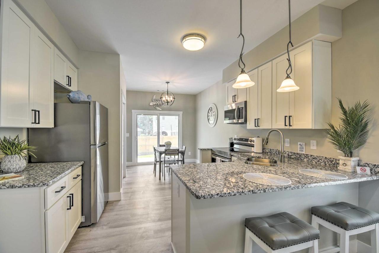 Ocean Isle Beach Home With Shared Lanai And Grill Luaran gambar