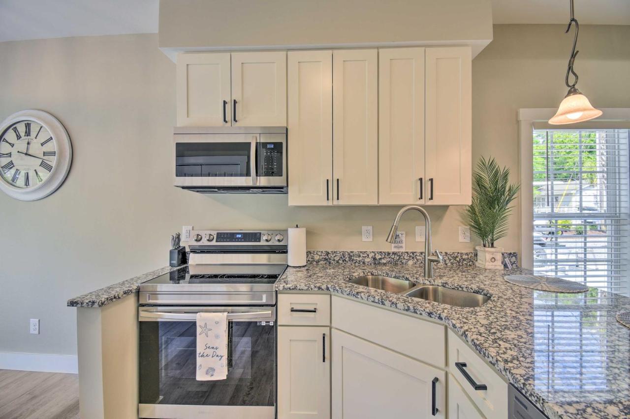 Ocean Isle Beach Home With Shared Lanai And Grill Luaran gambar