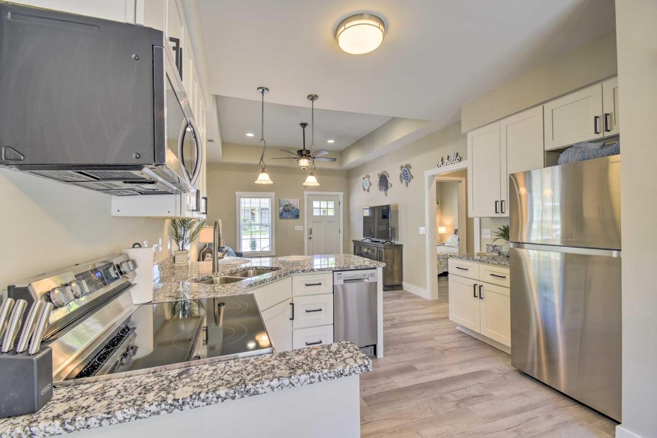 Ocean Isle Beach Home With Shared Lanai And Grill Luaran gambar